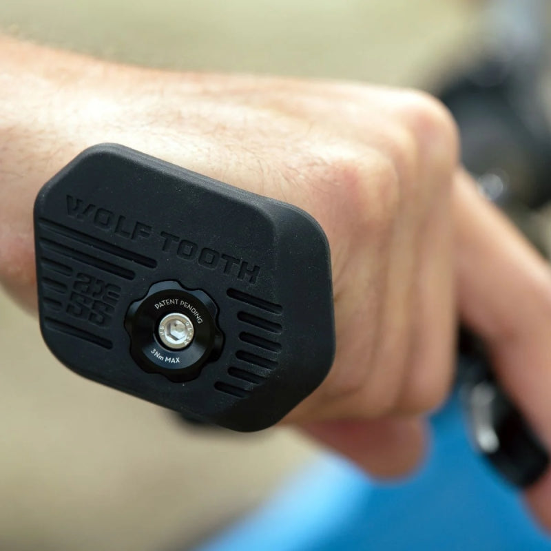 Wolf Tooth Locked-in Bar Ends